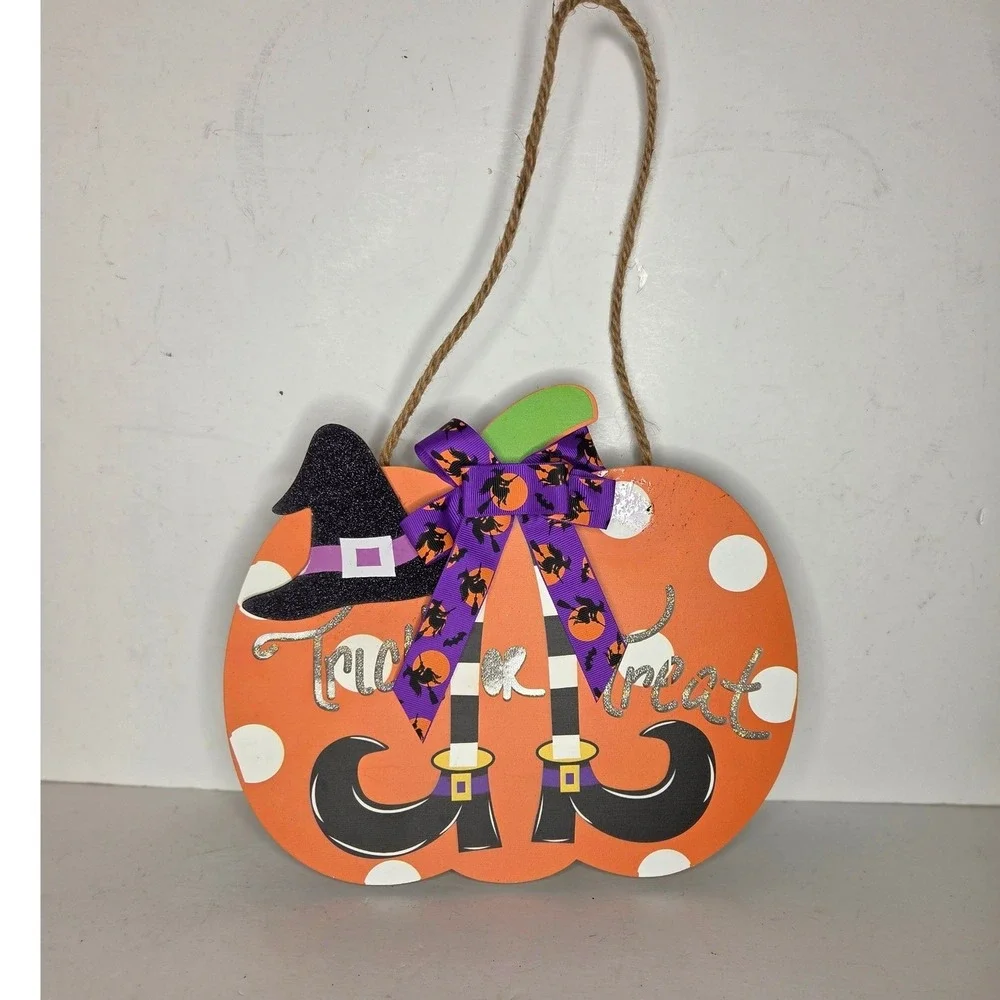 Halloween Trick or Treat Light Up Pumpkin Door Hanger Witch Hat Polka Dot Sign